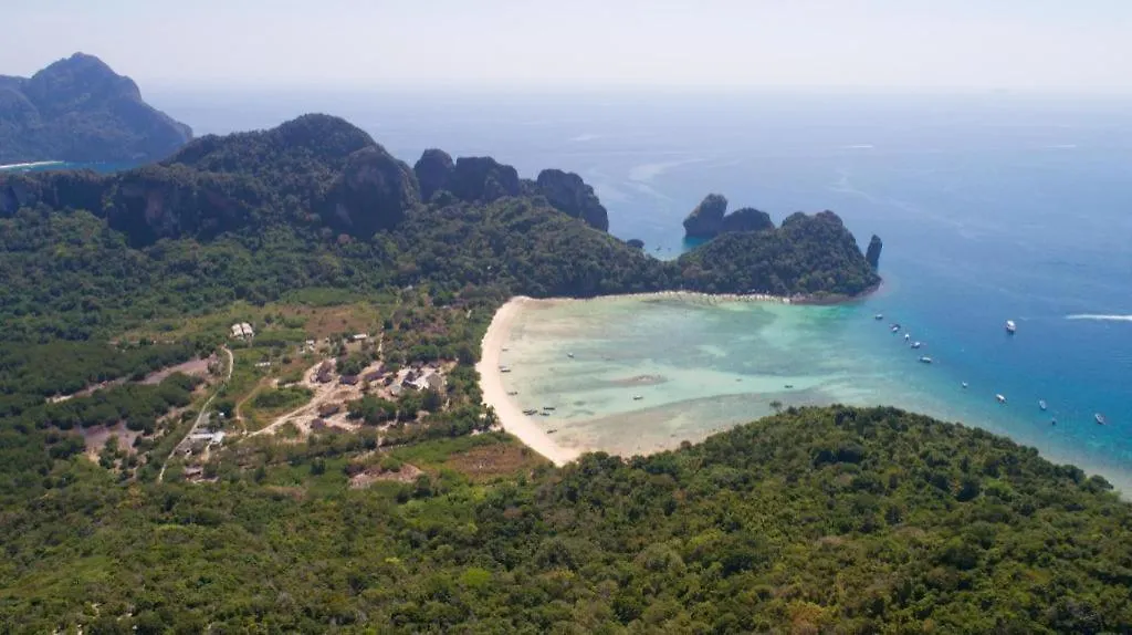 Villa 360 Phi Phi Don 4*,  Thailand